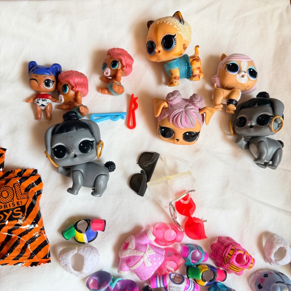 LOL Surprise Doll Mega Lot Girls Toy Bundle Pets Accessories Clothes Baby Dolls - Picture 8 of 8